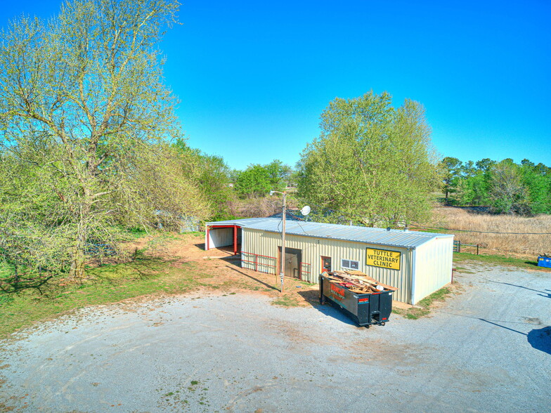 601 Cimarron Rd, Tuttle, OK à vendre - Photo principale – Image 1 sur 21