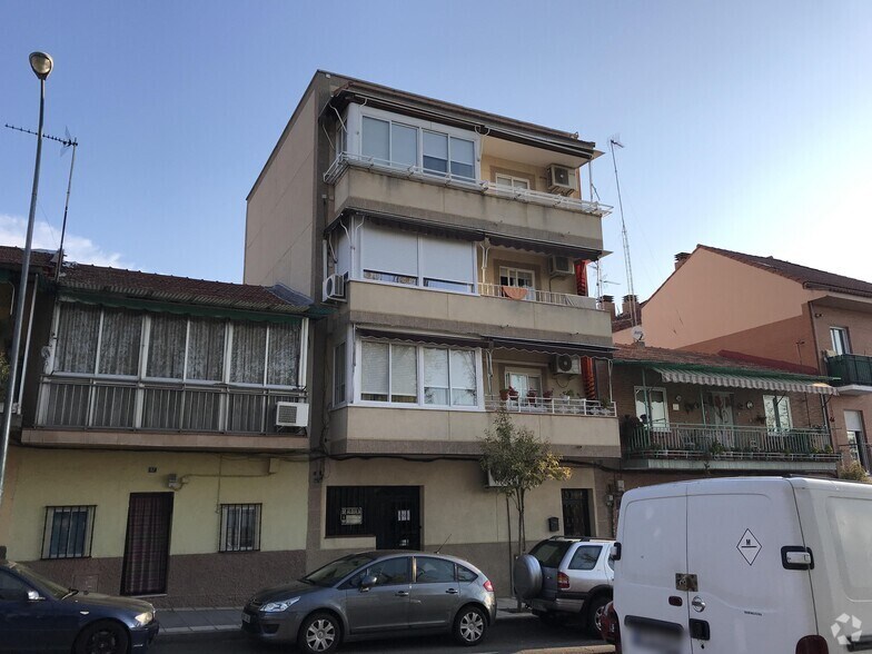 Local commercial dans San Fernando de Henares, Madrid à louer - Photo principale – Image 1 sur 2