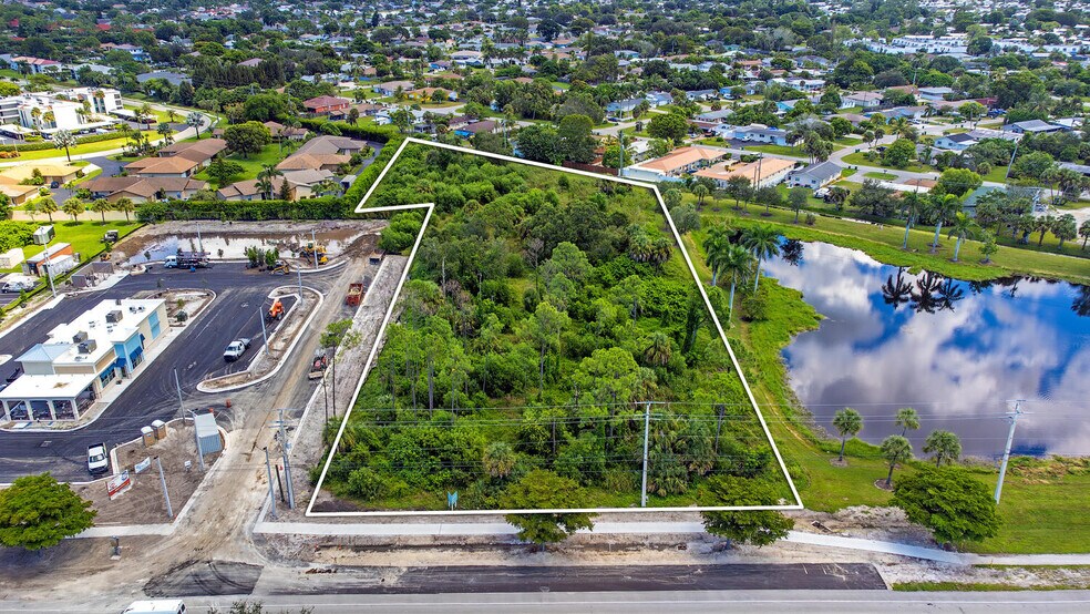 4599 Tamiami Trl E, Naples, FL à vendre - Aérien – Image 2 sur 7