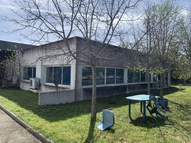 2 Bis Rue Cantelaudette, Lormont à louer - Photo de l’immeuble – Image 1 sur 12