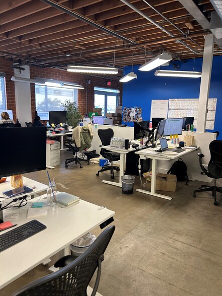 3865 Grand View Blvd, Los Angeles, CA à louer - Photo intérieure – Image 3 sur 12