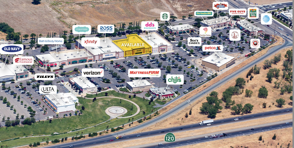 2200-2250 Daniels St, Manteca, CA à louer - Aérien – Image 1 sur 1
