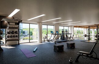 Plus de détails pour 11990 Heafield Way, Reston, VA - Local commercial à louer