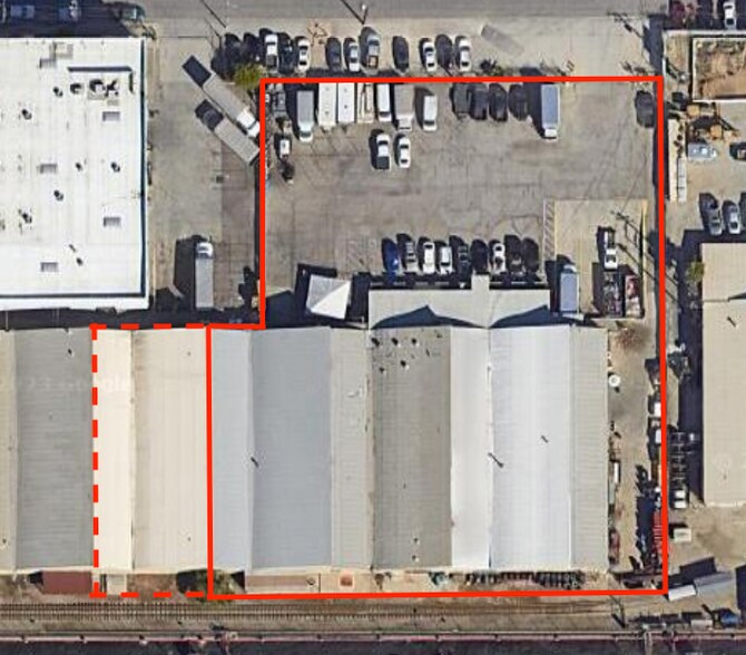 2300 E Curry St, Long Beach, CA à louer - Photo de l’immeuble – Image 3 sur 17