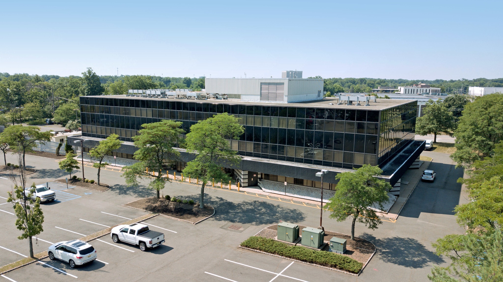 225 Old New Brunswick Rd, Piscataway, NJ à louer Photo principale– Image 1 sur 6