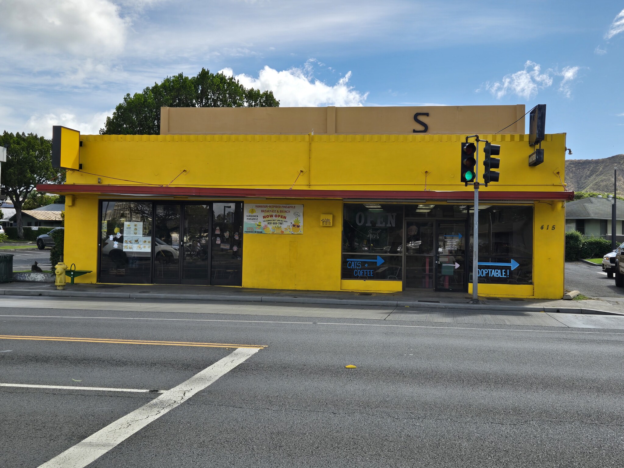 415 Kapahulu Ave, Honolulu, HI à louer Photo intérieure– Image 1 sur 7