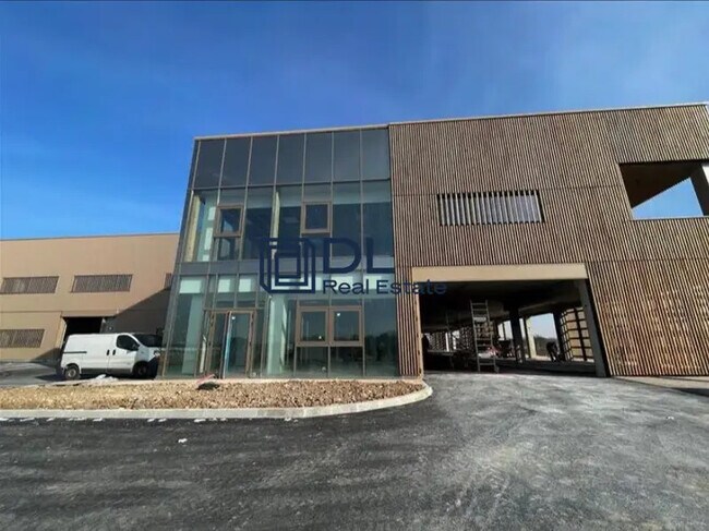 Plus de détails pour Industriel/Logistique à vendre