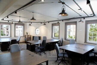 Plus de détails pour Market Sq, Aylesbury - Coworking à louer