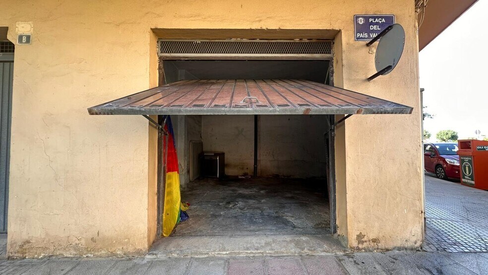 Industriel/Logistique dans Carlet à vendre - Photo de l’immeuble – Image 2 sur 5