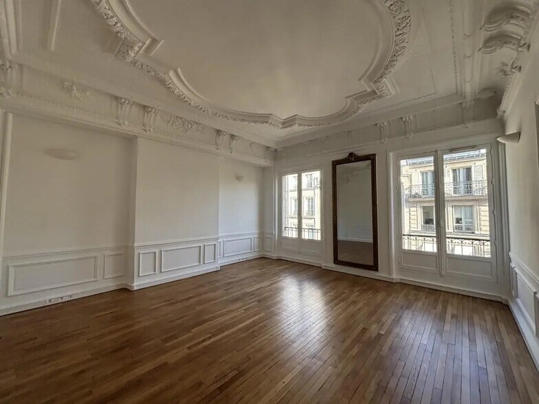 Bureau dans Paris à louer - Photo de l’immeuble – Image 2 sur 8