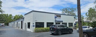 Plus de détails pour 1447 Rail Head Blvd, Naples, FL - Industriel/Logistique à louer