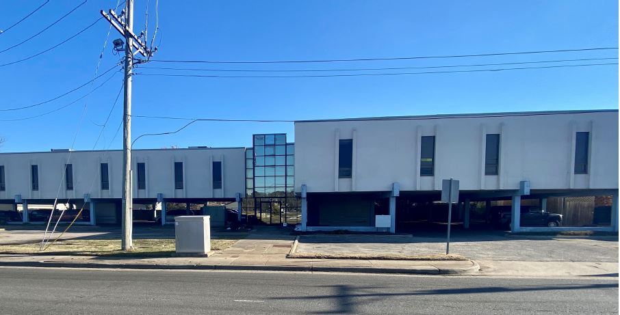 138 S Rosemont Rd, Virginia Beach, VA à louer - Photo principale – Image 1 sur 48