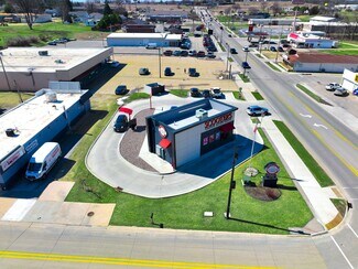 Plus de détails pour 901 W Platt St, Maquoketa, IA - Local commercial à vendre