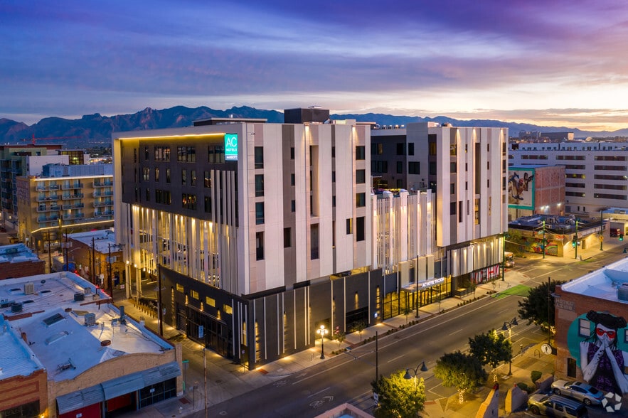 151 E Broadway Blvd, Tucson, AZ à louer - Photo principale – Image 1 sur 4