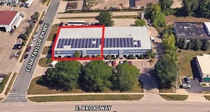 851-859 E Broadway, Monona, WI à louer Photo de l’immeuble– Image 1 sur 8