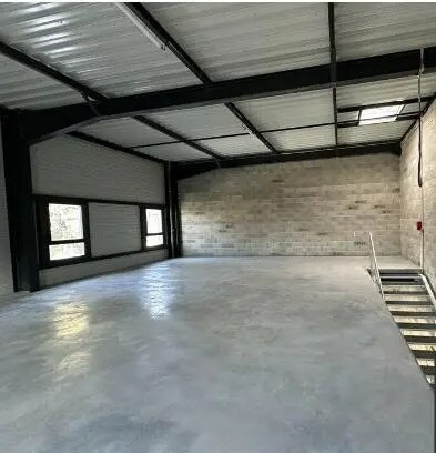 Local d’activités dans Vedène à louer Photo intérieure– Image 1 sur 3