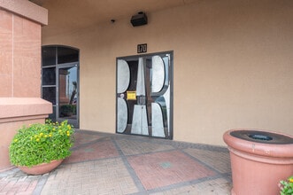 10050 S Eastern Ave, Henderson, NV à louer Photo intérieure– Image 2 sur 17