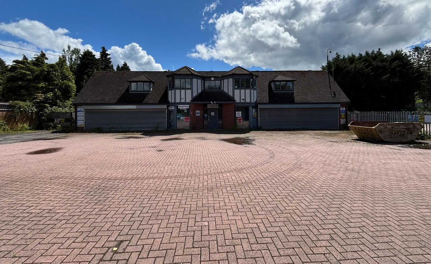 Harvington Manor, Worcester Rd, Kidderminster à louer Photo principale– Image 1 sur 6