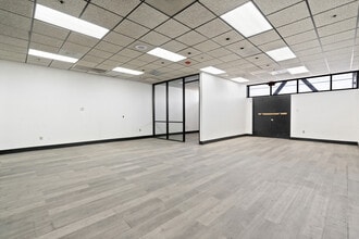 4300-A W Tropicana Ave, Las Vegas, NV à louer Photo intérieure– Image 1 sur 2