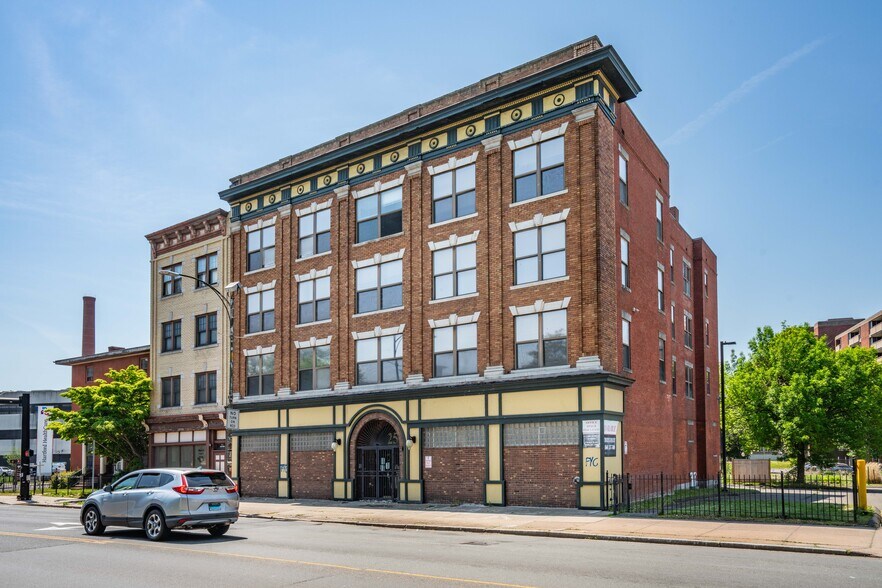 29 Main St, Hartford, CT à vendre - Photo de l’immeuble – Image 3 sur 21