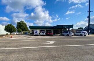 Plus de détails pour 6199 39th St, Groves, TX - Bureau à vendre