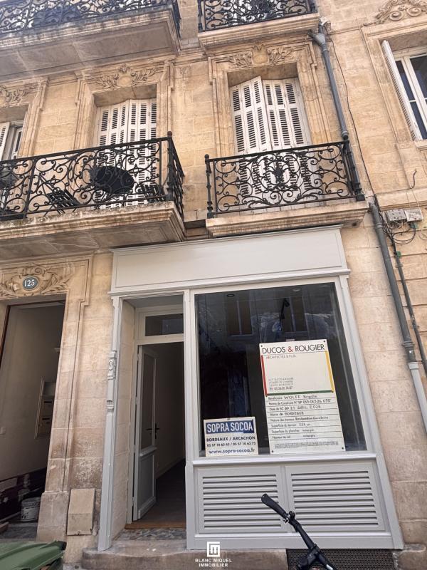 Local commercial dans Bordeaux à louer Photo de l’immeuble– Image 1 sur 5