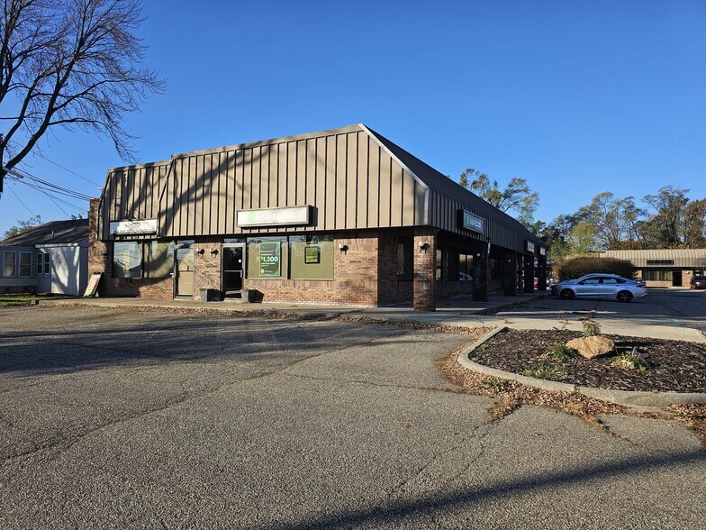 47501 Van Dyke Ave, Shelby Township, MI à louer - Photo de l’immeuble – Image 2 sur 6