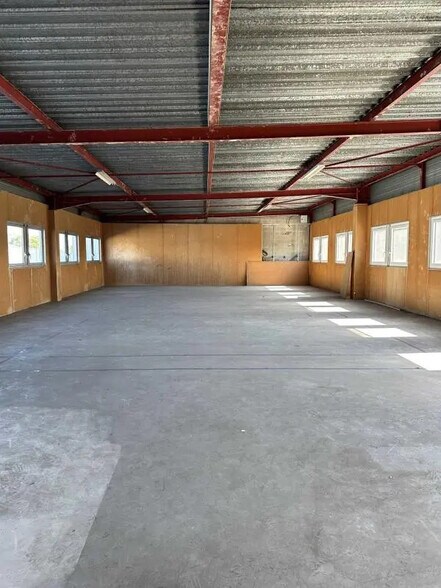 Industriel/Logistique dans Garges-lès-Gonesse à vendre - Photo intérieure – Image 2 sur 2
