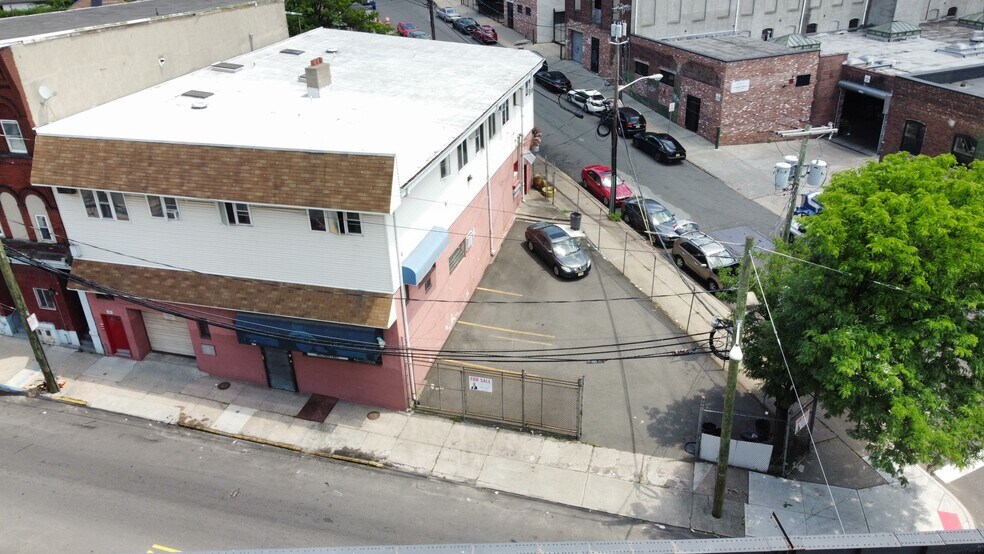 386-390 River St, Paterson, NJ à vendre - Photo de l’immeuble – Image 2 sur 17