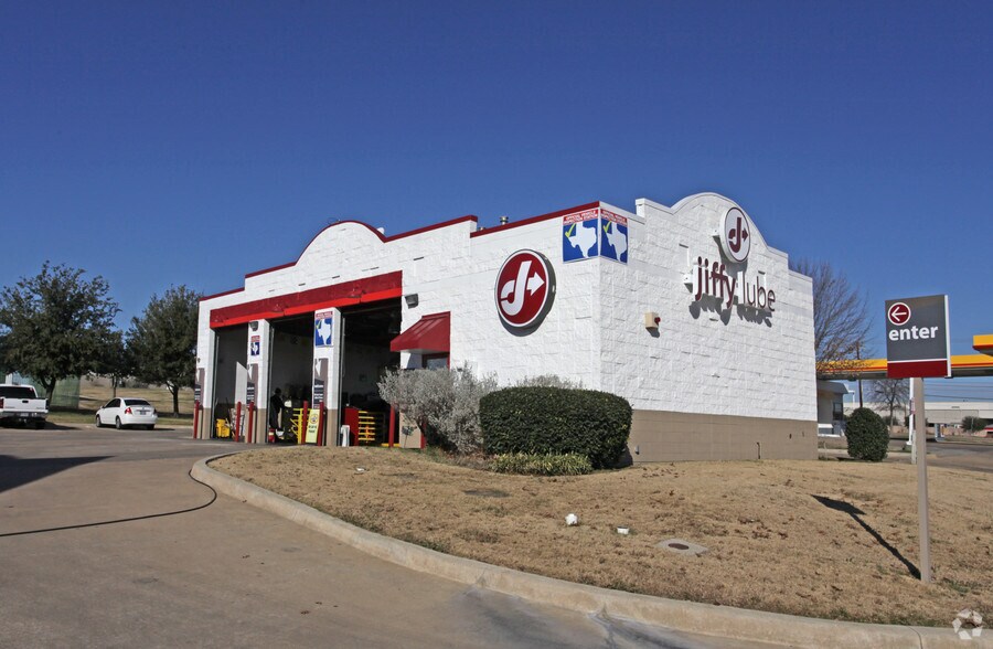 Jiffy Lube Portfolio portefeuille de 4 biens à vendre sur LoopNet.fr - Photo principale – Image 1 sur 7