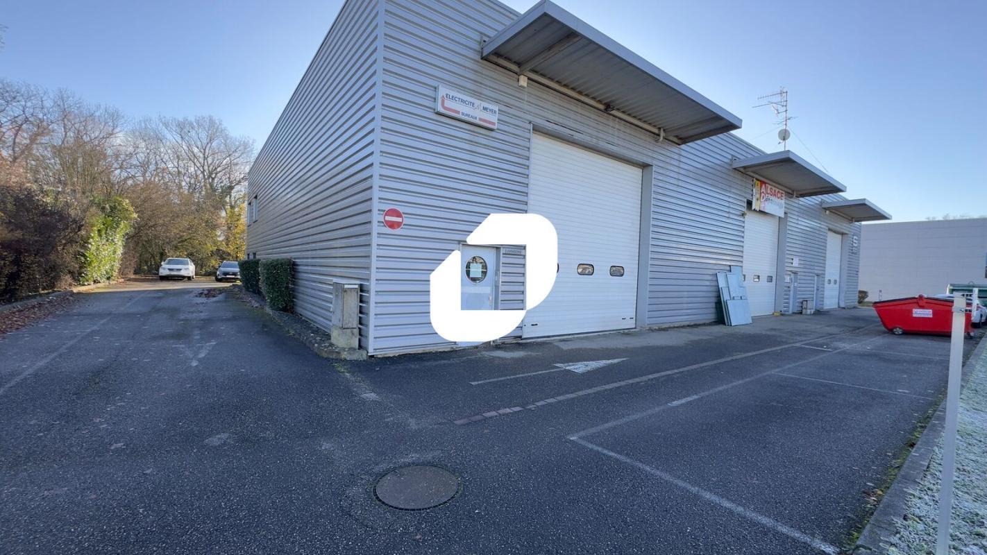 11 Rue Pierre Et Marie Curie, Ostwald à louer Photo de l’immeuble– Image 1 sur 10