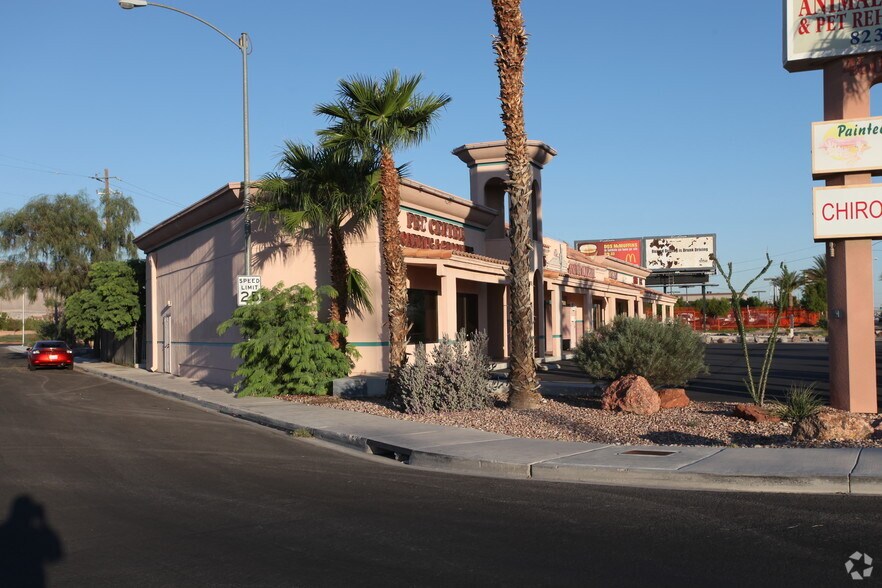 4601-4611 N Rancho Dr, Las Vegas, NV à louer - Photo de l’immeuble – Image 3 sur 34