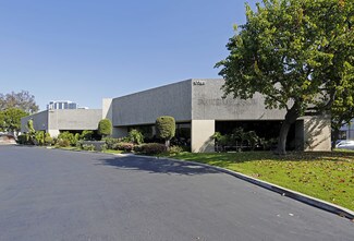 Plus de détails pour 17781-17791 Mitchell Ave N, Irvine, CA - Local d'activités à louer