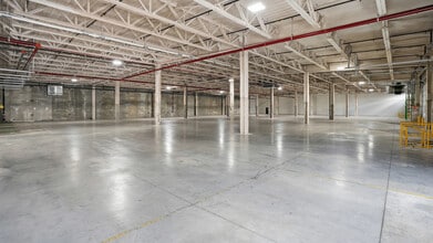 807 Bank St, Brooklyn, NY à louer Photo intérieure– Image 2 sur 6