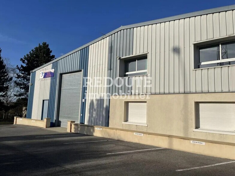 Industriel/Logistique dans Muizon à louer - Photo de l’immeuble – Image 3 sur 11