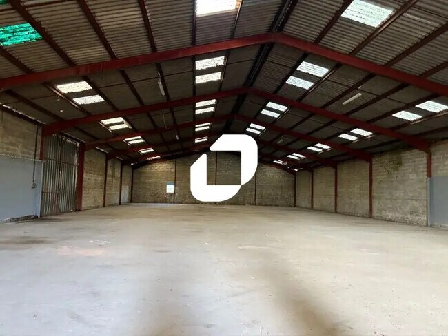 Plus de détails pour Industriel/Logistique à vendre