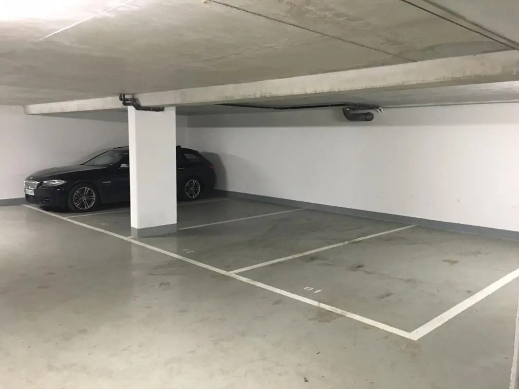 Industriel/Logistique dans Issy-les-Moulineaux à louer Photo de l’immeuble– Image 1 sur 5