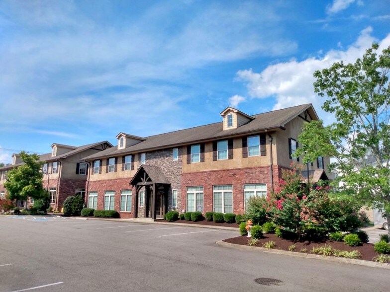 7980 Coley Davis Rd, Nashville, TN à vendre - Photo de l’immeuble – Image 2 sur 3
