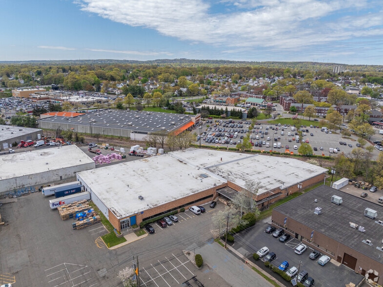 35 Styertowne Rd, Clifton, NJ à louer - Aérien – Image 2 sur 13