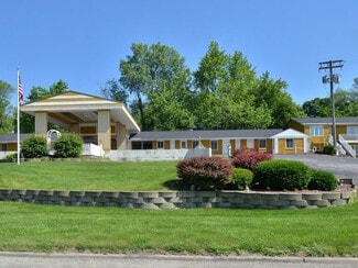 Plus de détails pour 1315 A Ave E, Oskaloosa, IA - Hôtellerie à vendre