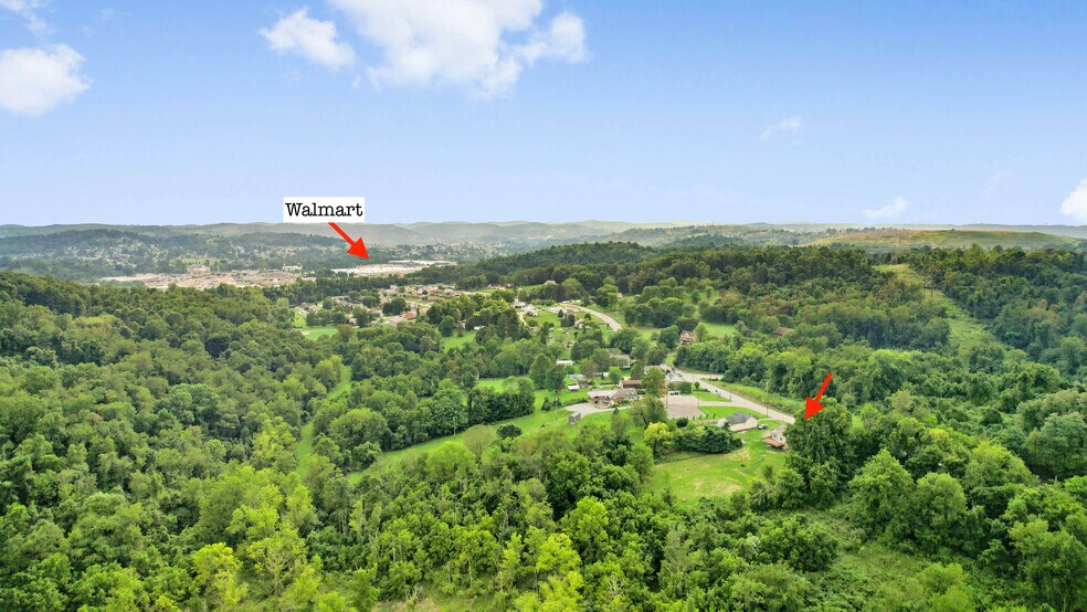 1146 Rostraver Rd, Rostraver Township, PA à vendre - Photo de l’immeuble – Image 2 sur 7