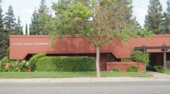 2813 Coffee Rd, Modesto, CA à louer - Photo de l’immeuble – Image 2 sur 31