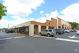 Plus de détails pour 94-300 Farrington Hwy, Waipahu, HI - Local commercial à louer