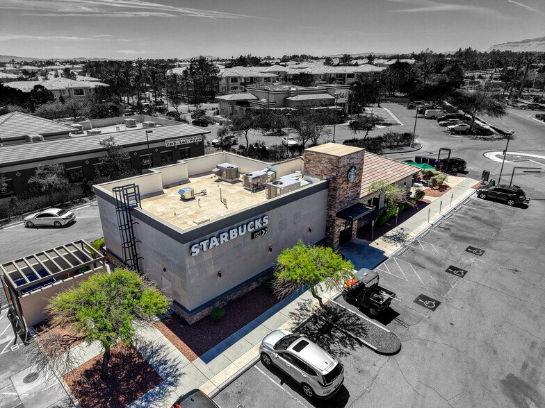 1260 N Town Center Dr, Las Vegas, NV à vendre - Photo de l’immeuble – Image 2 sur 31