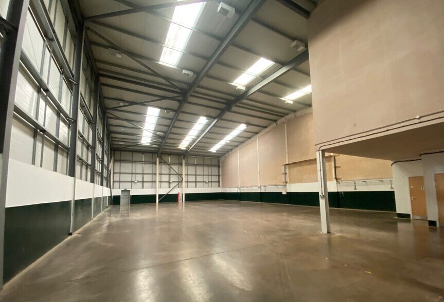 The Quadrant Centre, Quedgeley à louer - Photo intérieure – Image 3 sur 5