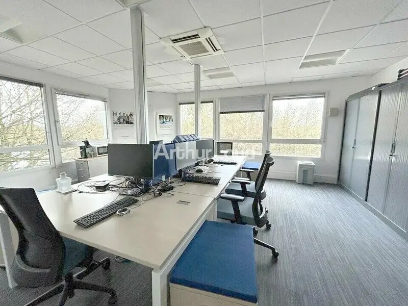 Bureau dans Villers-lès-Nancy à louer Photo intérieure– Image 1 sur 9