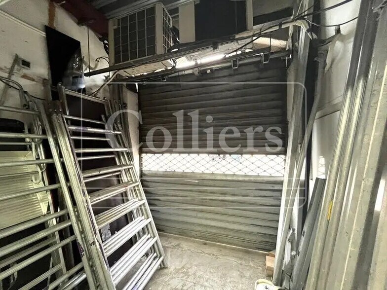 Local d’activités dans Marseille à louer - Photo intérieure – Image 2 sur 5