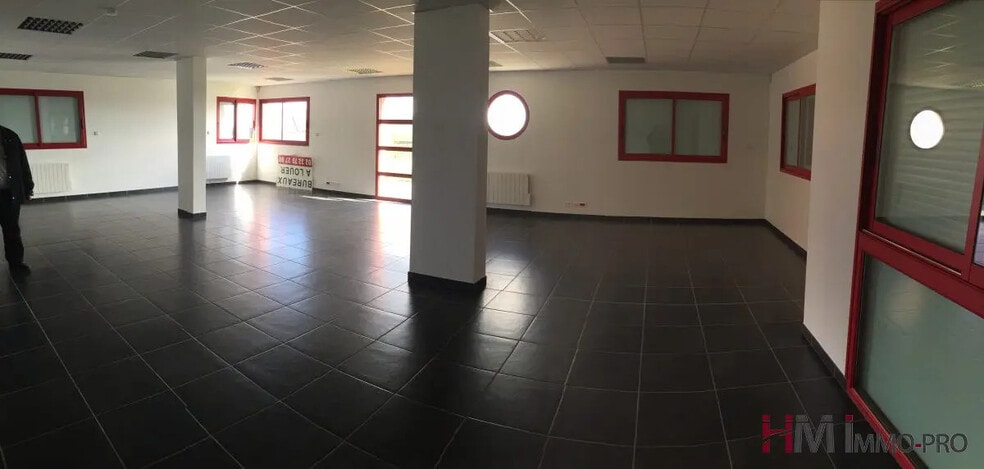 Bureau dans Saint-Romain-de-Colbosc à louer - Photo de l’immeuble – Image 1 sur 7