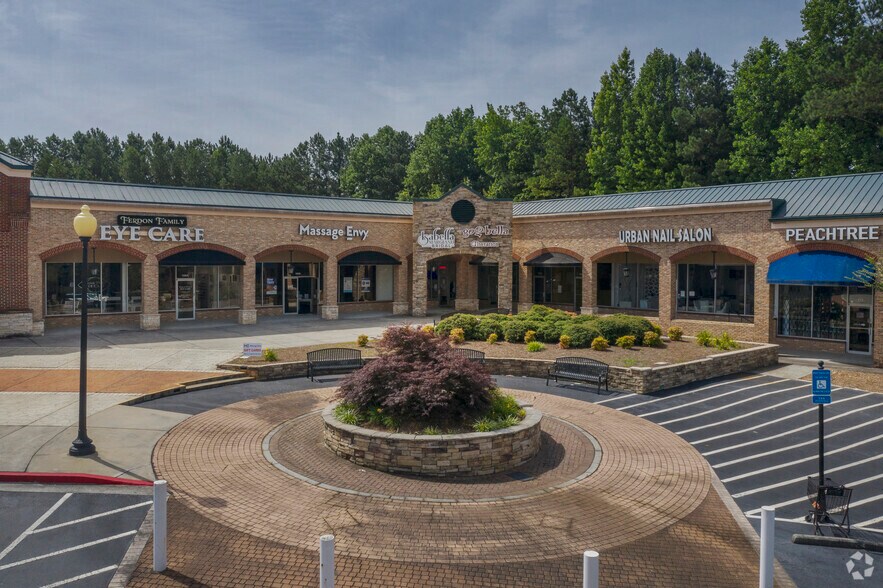 5270 Peachtree Pky, Peachtree Corners, GA à louer - Photo principale – Image 1 sur 15