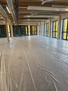 Bureau dans Champs-sur-Marne à louer Photo de l’immeuble– Image 1 sur 3